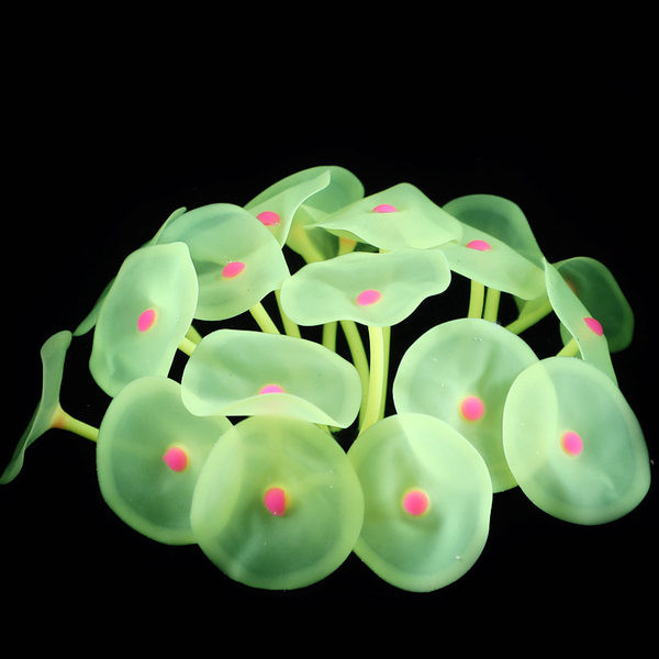 Plantă artificială pentru decorarea acvariului