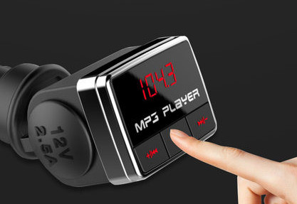 Transmițător auto cu Bluetooth, MP3 player și radio FM