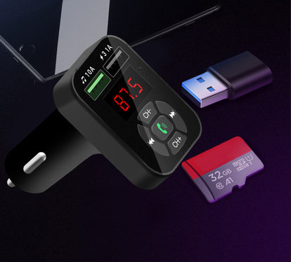 Autosaatja koos Bluetooth vastuvõtjaga kolmes värvitoonis