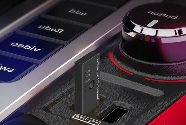 Πομπός FM με mp3 player