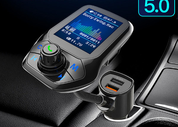 U-kaardi ja Bluetooth vastuvõtjaga saatja autole