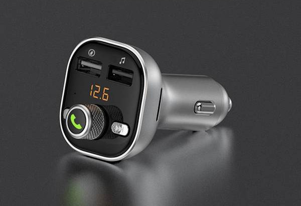 Auto Bluetooth saatja koos kõlariga