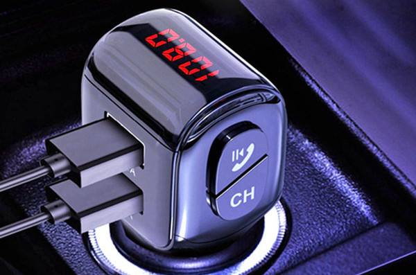 Transmițător auto cu music player și receptor Bluetooth