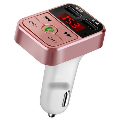 LED-ekraani ja Bluetooth vastuvõtjaga autosaatja