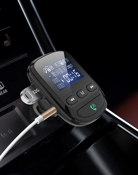 Bluetooth saatja koos laadimiskaabli ja MP3 mängijaga