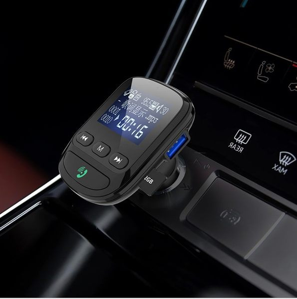 Bluetooth saatja koos laadimiskaabli ja MP3 mängijaga