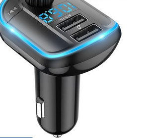 Bluetooth raidītājs ar brīvroku un USB portu