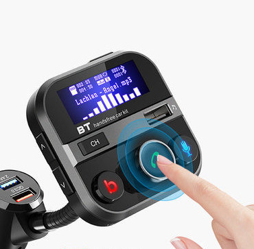 Bluetooth saatja mp3 mängija ja mobiiltelefoni laadija