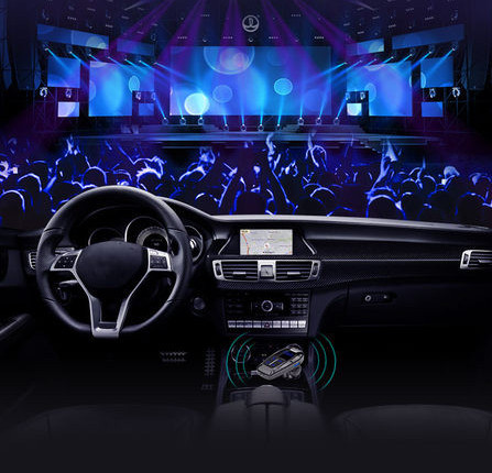 Transmițător FM cu Bluetooth pentru mașină