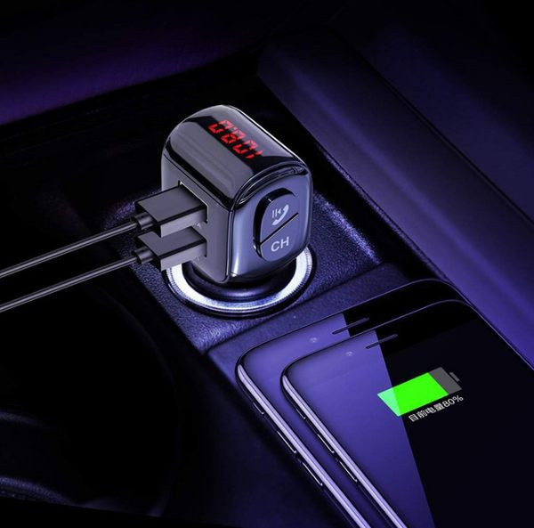 Transmițător cu radio FM și port USB