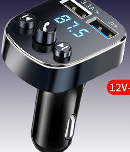 LED-ekraaniga autosaatja