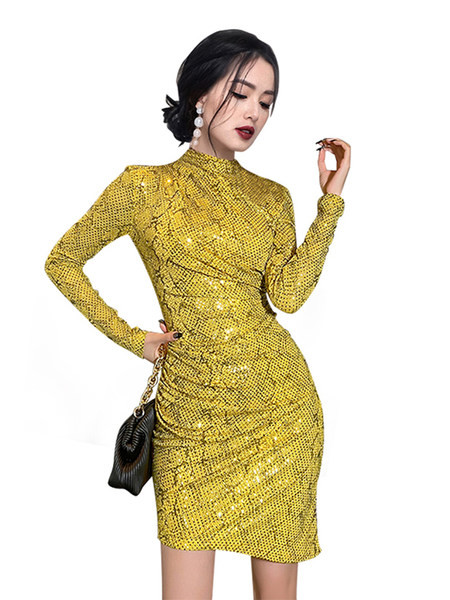 Stiilne pikkade varrukatega naiste liibuv kleit