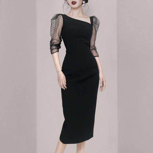 Rochie moderna neagra cu maneci 3/4