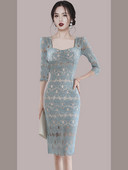 Moderna haljina od čipke s četvrtastim izrezom