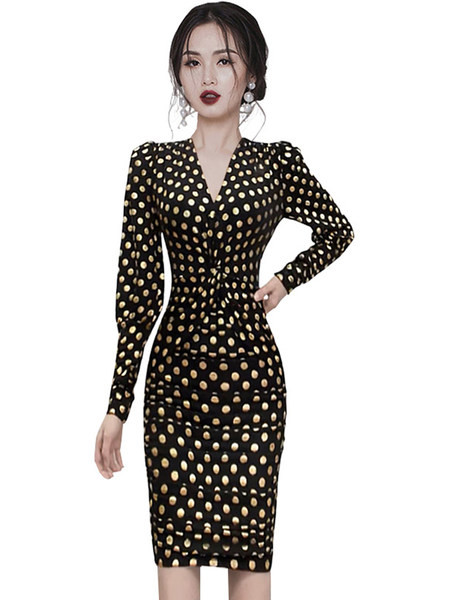 Stiilne naiste pikkade liibuvate täppidega kleit