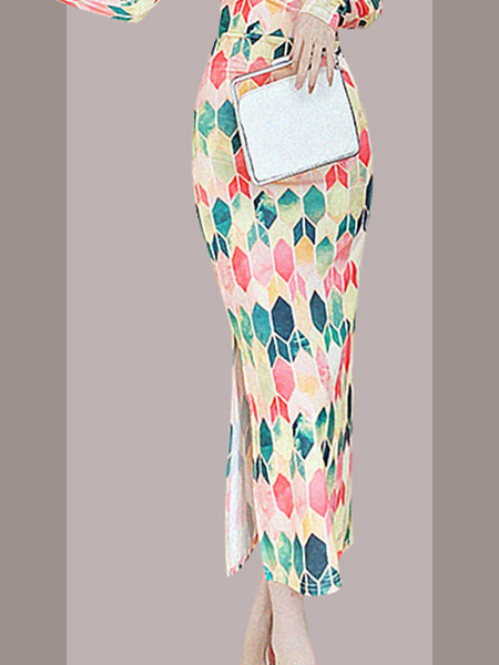 Uut mudelit pikkade varrukatega naiste liibuv kleit