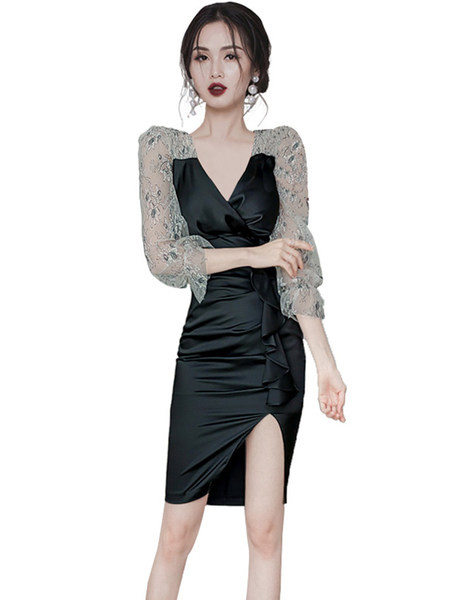 Rochie de dama cu maneci din dantela si decolteu spitz