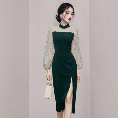 Naiste elegantne tüllvarrukate ja lõhikuga kleit