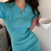 Naiste velvetist kleit lühikeste varrukatega - nelja värvi