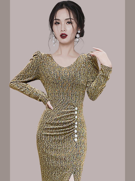 Naiste pikk ovaalse dekoltee ja lõhikuga kleit