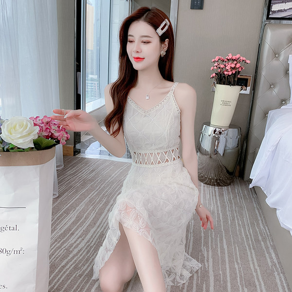 Rochie de dama din dantela cu broderie si bretele subtiri