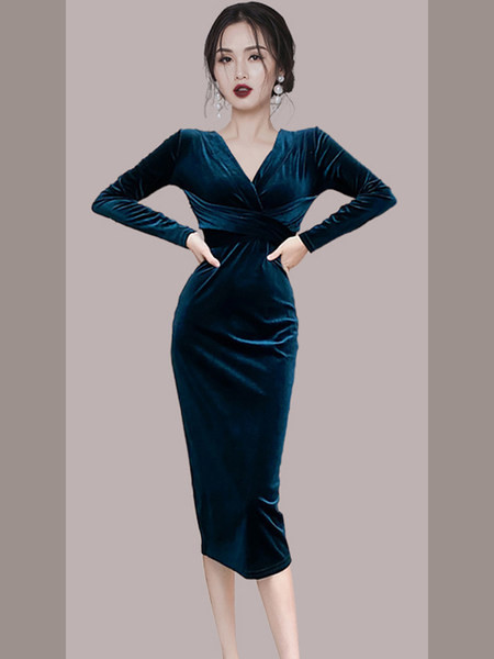 Naiste elegantne plüüsist sametkleit