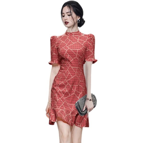 Stiilne naiste lühike kleit 3/4 varrukatega