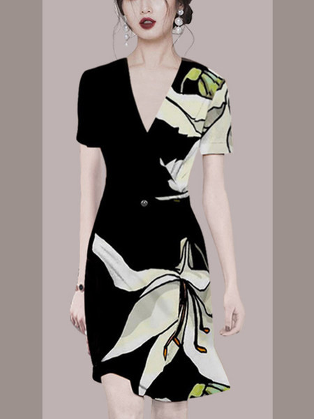 Kaasaegne naiste kleit spits kaelusega ja lillemustriga