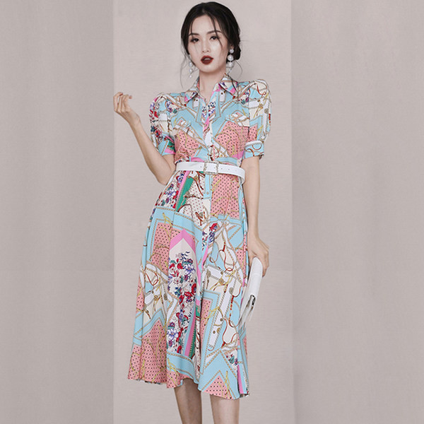 Naiste pikk lühikeste varrukatega kleit