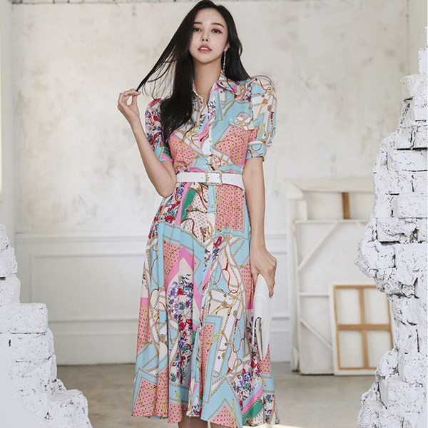 Naiste pikk lühikeste varrukatega kleit