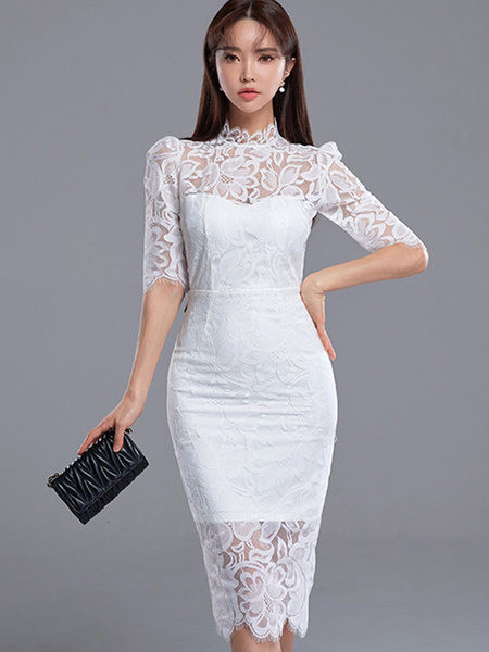 Stiilne naiste paelaga pitsiga liibuv kleit