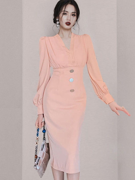 Naiste roosa nööpidega kleit