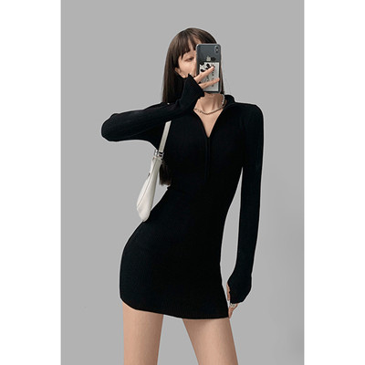 Rochie casual de dama cu model montat cu fermoar