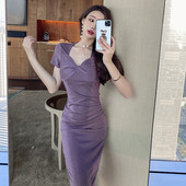 Lilla värvi lühikeste varrukatega naiste pikk kleit