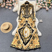 Moodne pikkade varrukate ja värvilise mustriga kevadkleit