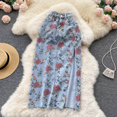 Fusta lungă din denim cu model floral și fante