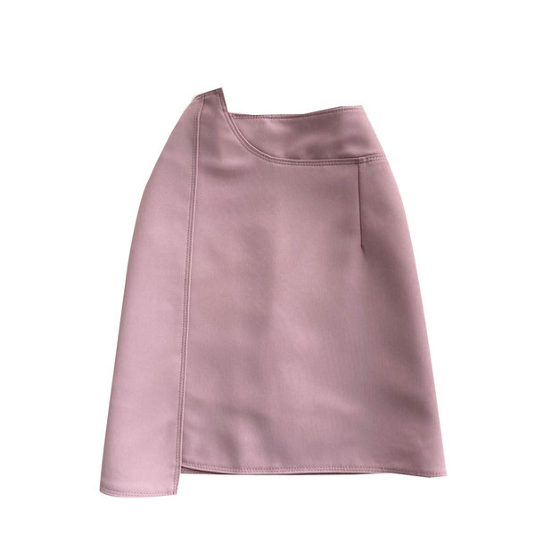 Asümmeetrilise mudeli kõrge vöökohaga naiste seelik