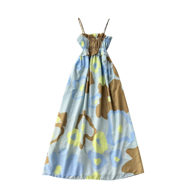 Lillemustri ja õhukeste rihmadega pikk kleit