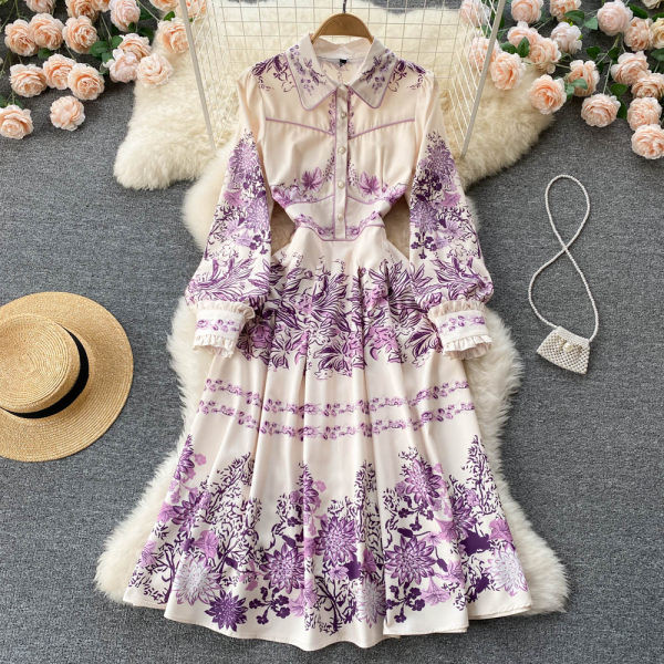 Naiste lillemustriga kevadkleit
