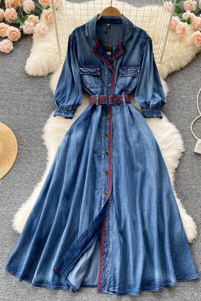 Sinine naiste kleit vöö ja 3/4 varrukatega