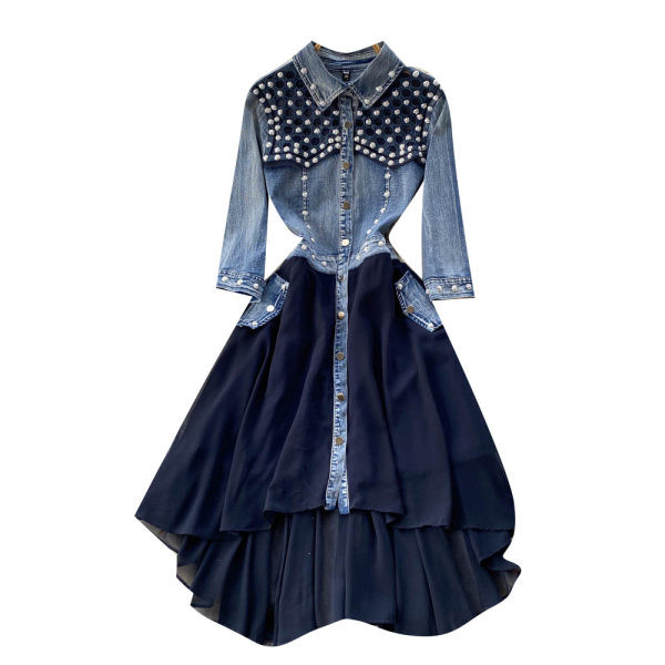 Naiste asümmeetriline nööpidega kleit