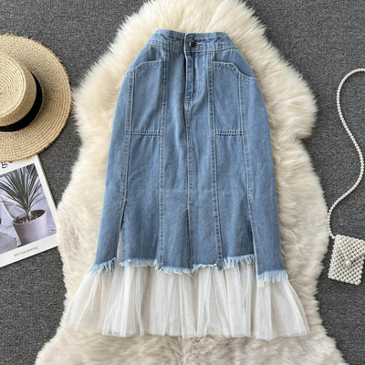 Pikk teksaseelik taskute ja tülliga