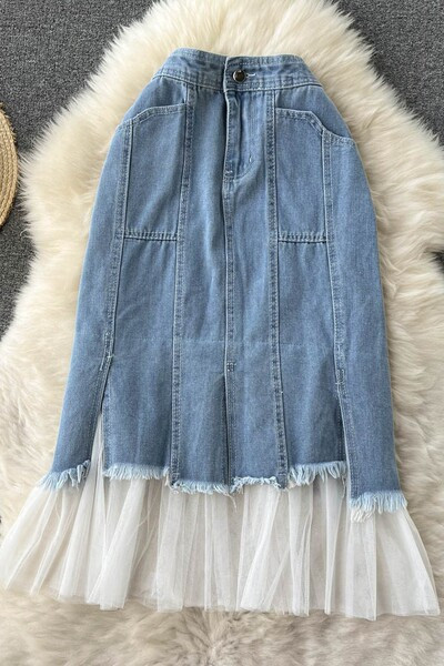 Pikk teksaseelik taskute ja tülliga