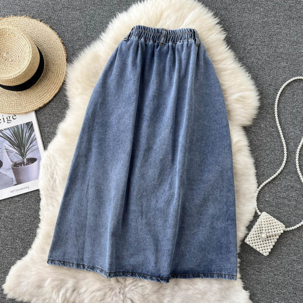 Naiste teksakleit kummiku ja taskutega