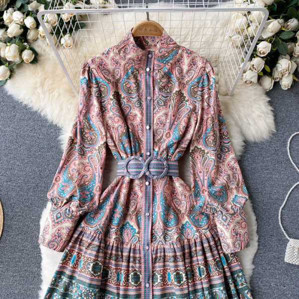 Rochie casual de dama cu nasturi si curea