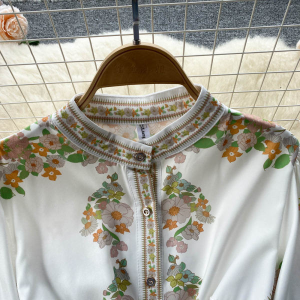 Rochie de dama cu motive florale si curea