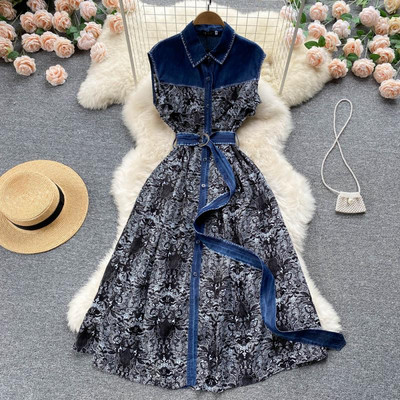 Pika lõikega kleit teksaelementidega