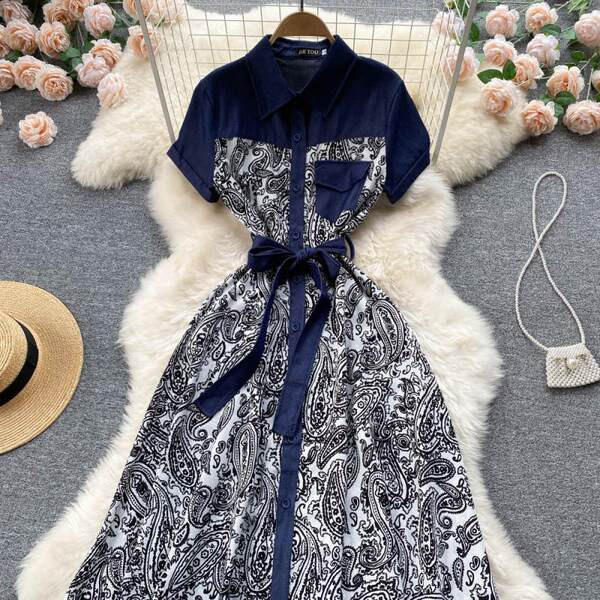 Naiste kleit lühikeste varrukatega vöö ja taskuga