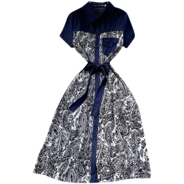 Naiste kleit lühikeste varrukatega vöö ja taskuga