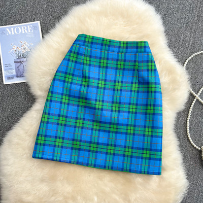 Lühike kõrge vöökohaga naiste seelik – kolme värvi